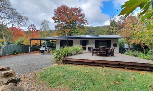 Porepunkah House | Crystalbrook Cottage