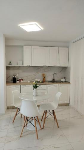 Miramare Apartment | CThomeRimini, appartamento Rimini Miramare