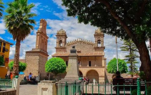 Ayacucho House | Cuartos a 1 cuadra de la plaza de armas