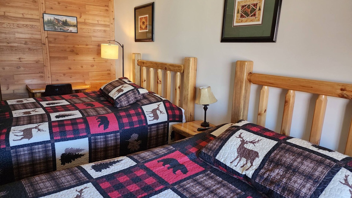 Ohiopyle Hotel | Cucumber | 1BR,1BA, Cabinesque Hotel in Ohiopyle
