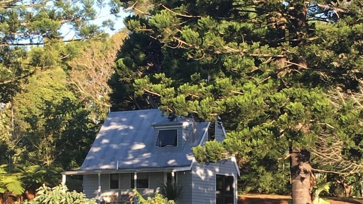 Montville Cottage | Cuddle Cottage Montville