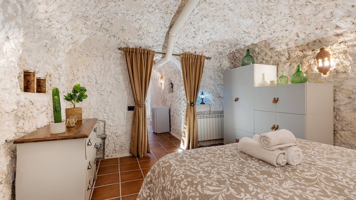 Sacromonte House | Cueva del rey chico, Sacromonte.