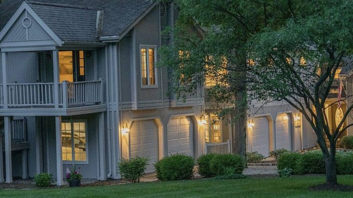 Culver House | Culver/Lake Maxinkuckee East Shore family home, Beautiful sunset views!