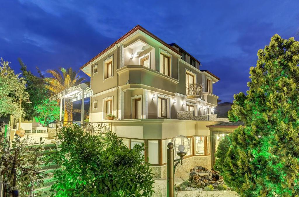 Ayvalik Hotel | Cunda Özerbey Konağı