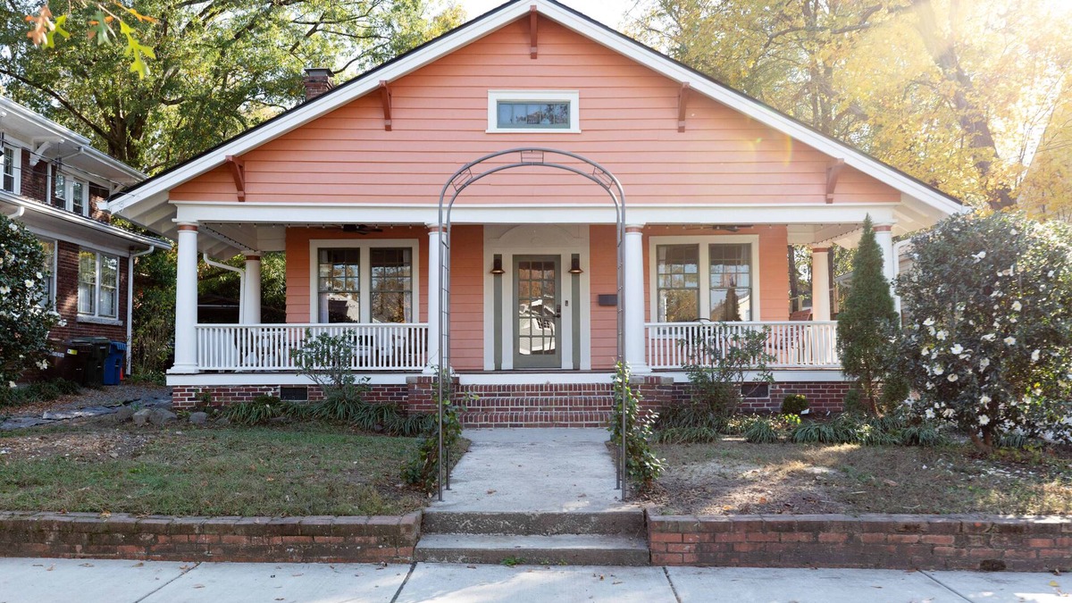 Durham House | Curated Craftsman Downtown Charm