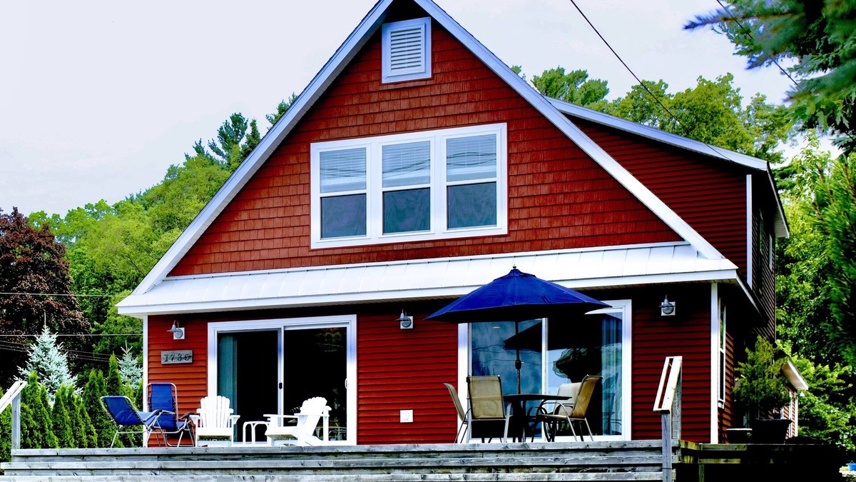 Waukazoo Woods House | Custom 3br/3.5ba Home Lake Mac Views Near Holland Beach