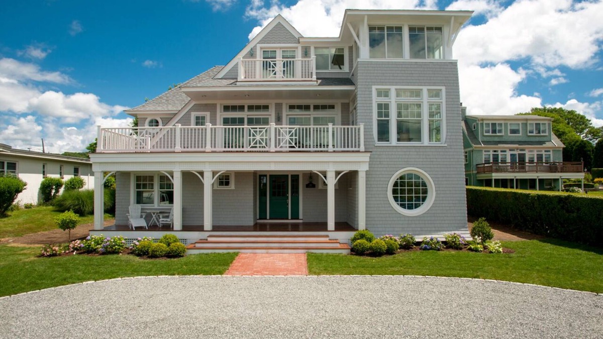 Easton's Point House | Custom-Built Beach House (2012) With Views Of Atlantic Ocean