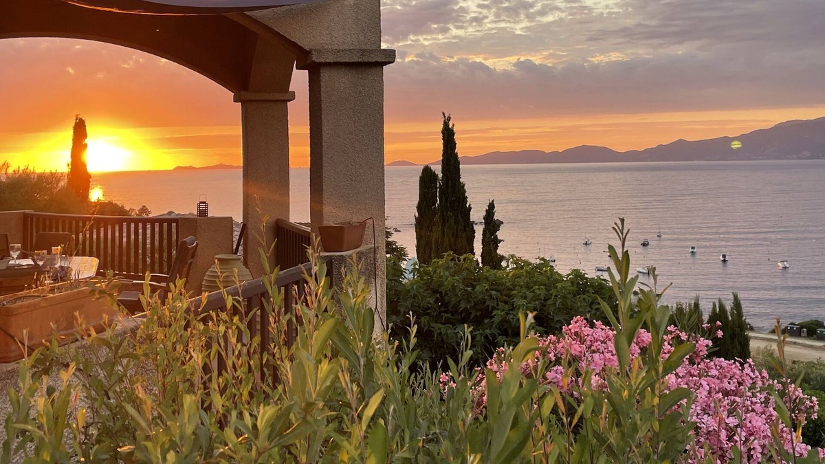 Portigliolo Villa | Custom-built, Large Villa 150m from the sea with private pool and majestic views