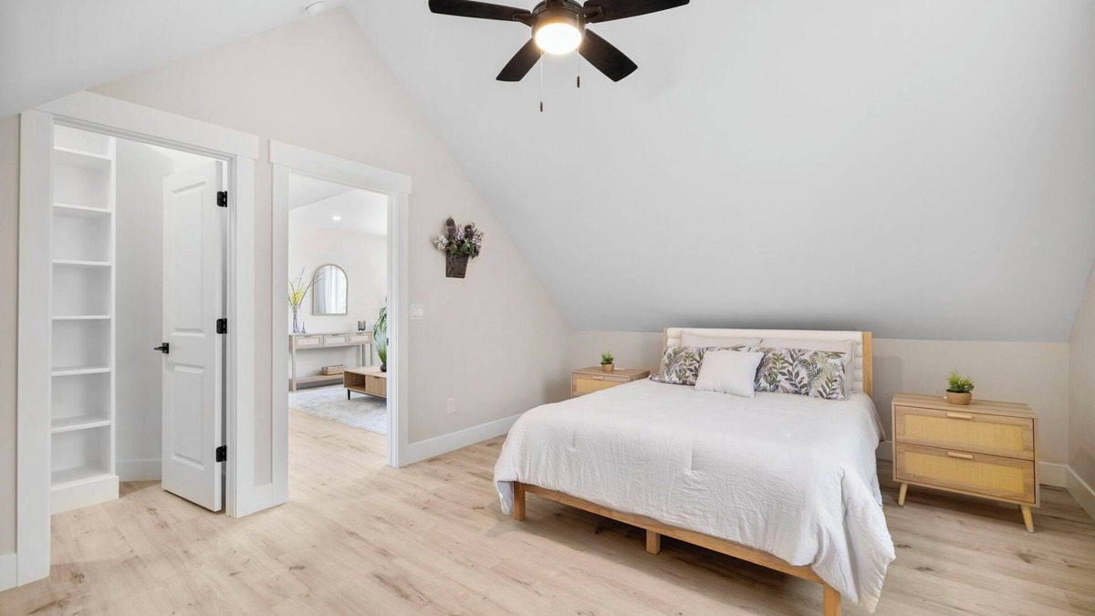 Campobello Apartment | Custom Built Luxery Stay-New 1-bedroom apartment in Campobello with AC, WiFi