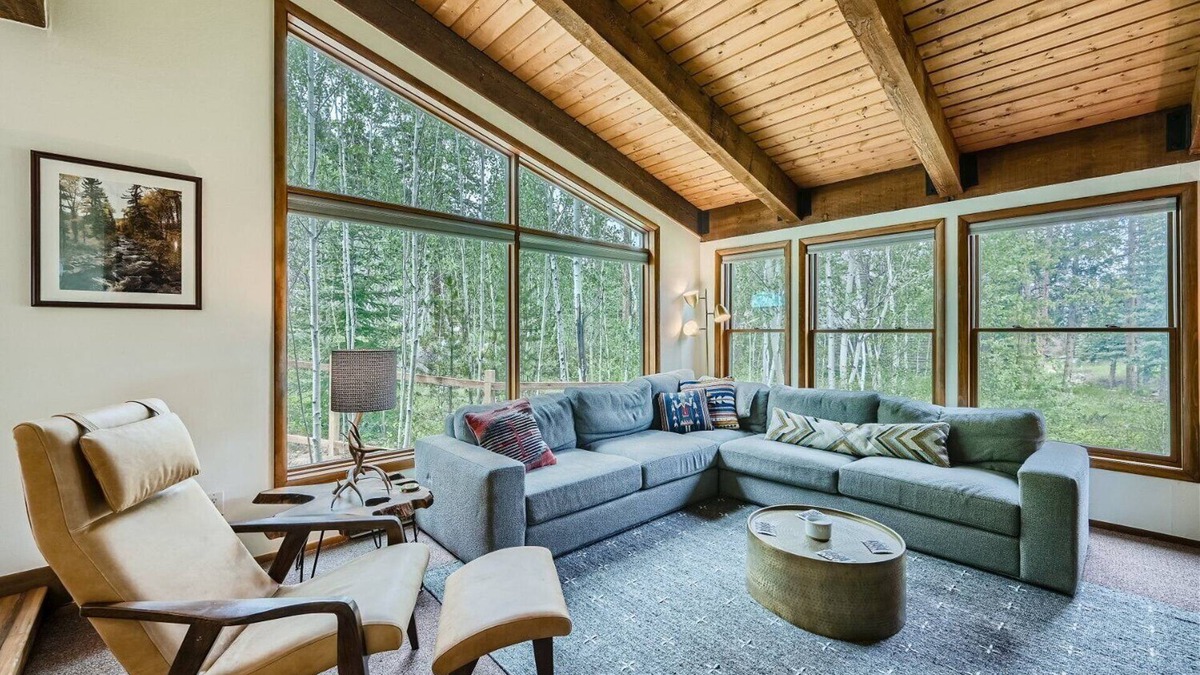 Keystone Cabin | Custom cabin nestled in the trees, quick drive to the slopes!