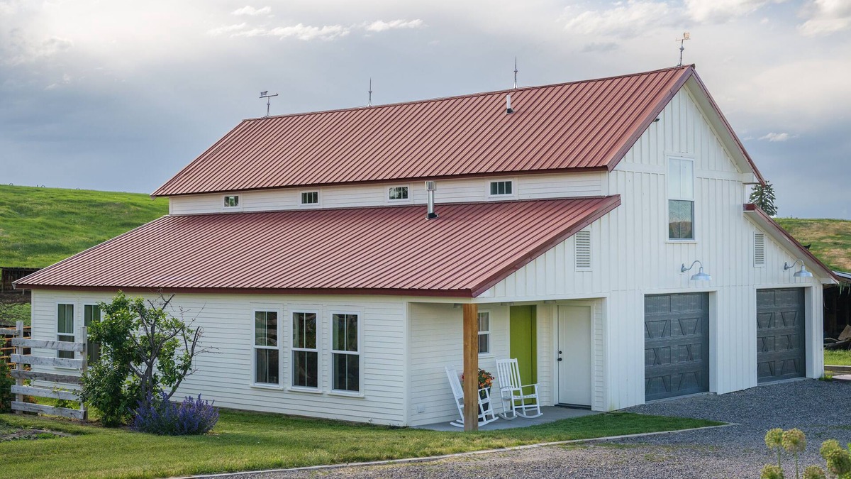 Manhattan House | Custom, Countryside Barndominium for Multi-Family near Bozeman