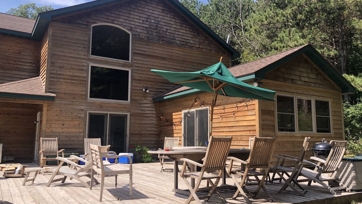 Frankfort House | Custom Dune House at Lake Bluff Preserve Sleeps 12