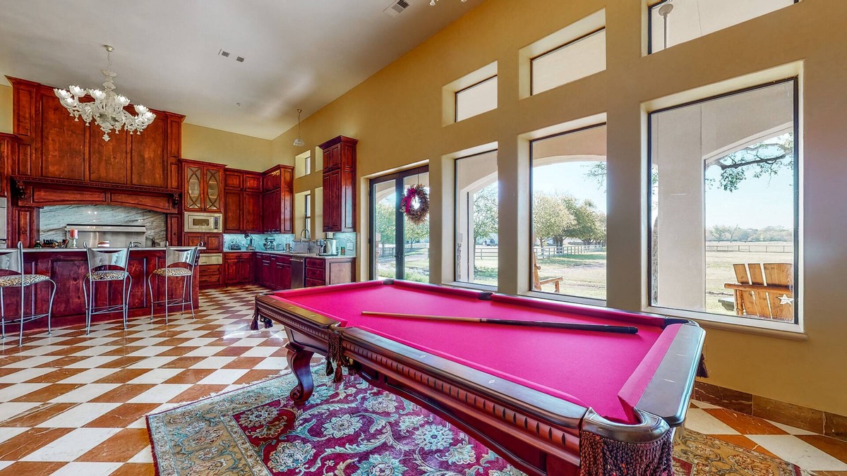 Era Villa | Custom Italian Castle on Ranch with Rooftop Deck, Dance Studio - Dog-Friendly