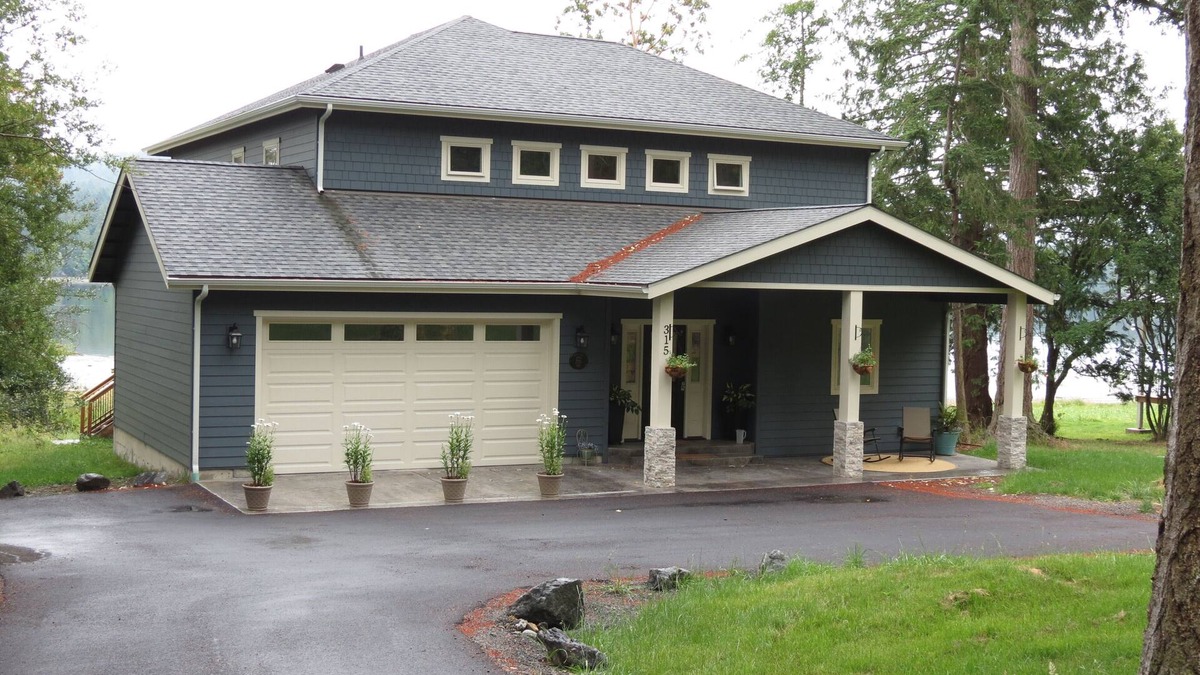 Roche Harbor House | Custom Waterfront Home - easy walk to Roche Harbor & Picnic Islandn