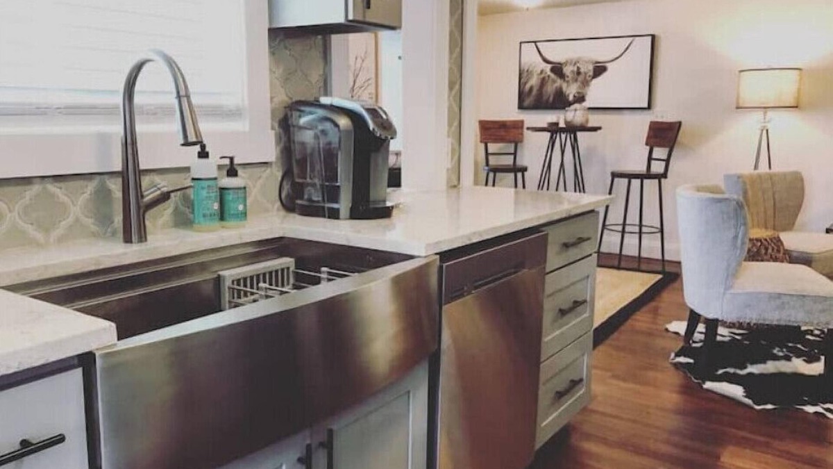 Santa Rita House | Cut Bank 2/bd Unit #5 by Glacier National Parkn