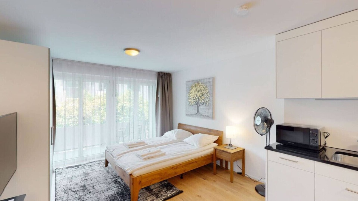 District 6 Apartment | Cute and central studio - Sun 11