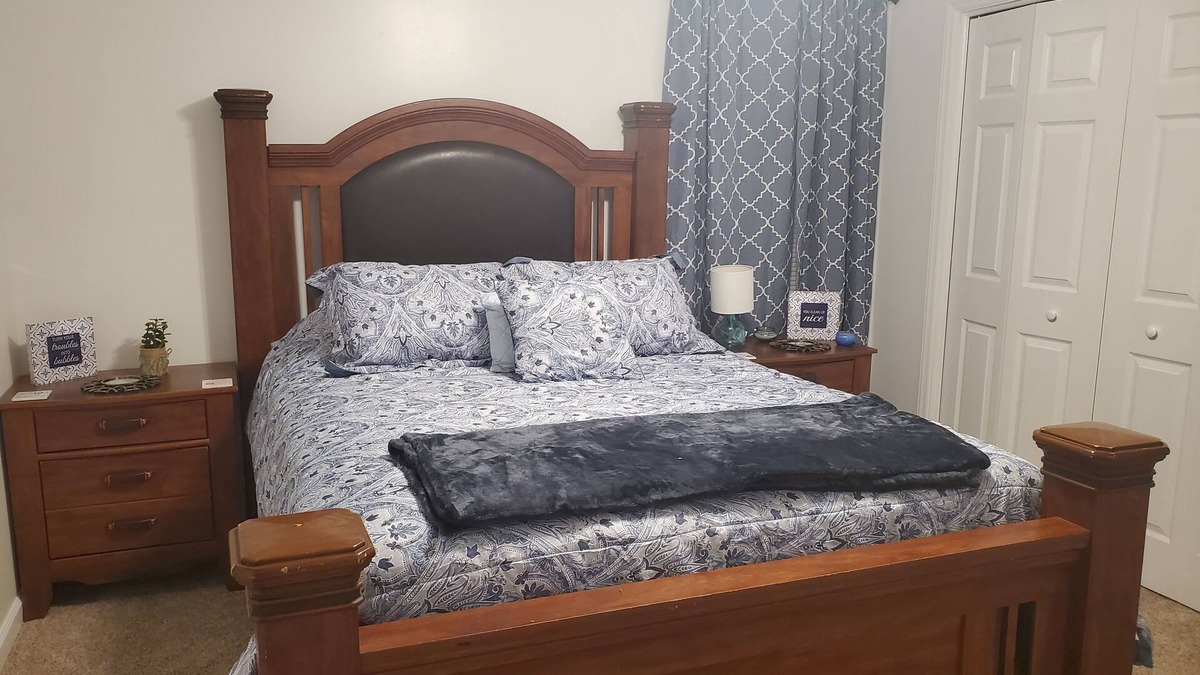 Yale House | Cute and cozy 4bed 2bath home