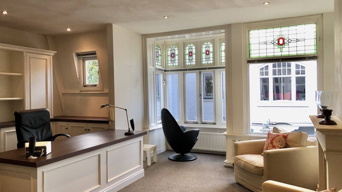 Bussum Apartment | Cute apartment with office space nearby Amsterdam. Long term rental on request.
