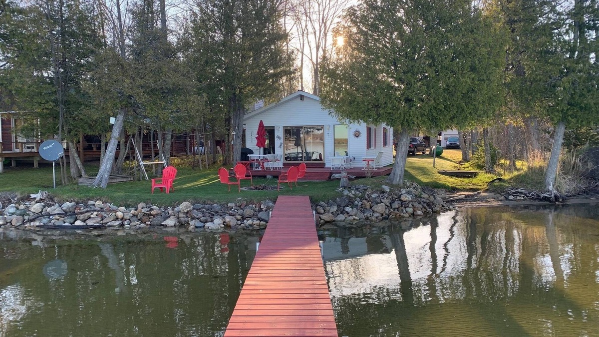 Mackinac County Cottage | Cute As A Bug Cottage On The Shores of Big Manistique Lake