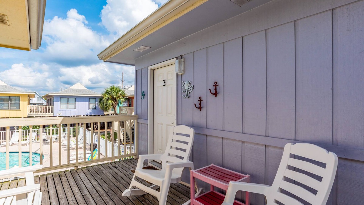 Gulf Shores Villa | Cute, Clean and Pup Friendly!