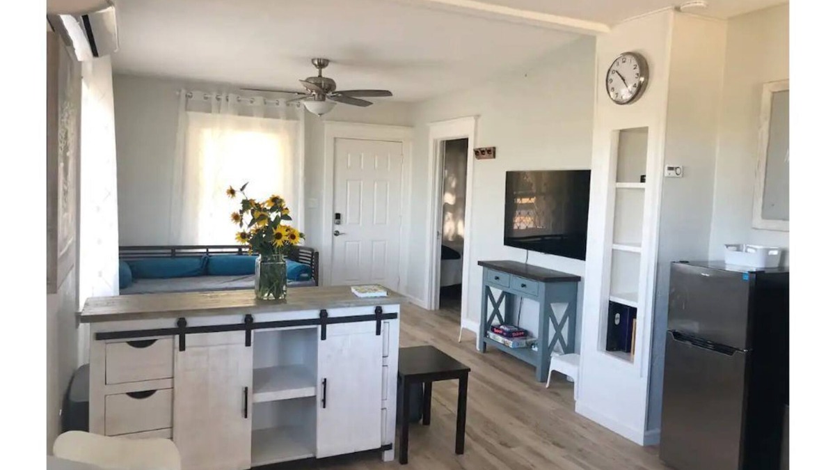 Tracy Other | Cute Cottage on 21 Acre Farm