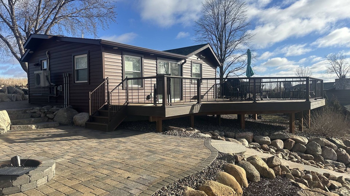 Faribault Cabin | Cute & Cozy Cabin at Le Mieux Resort on Cedar Lake with an Incredible View