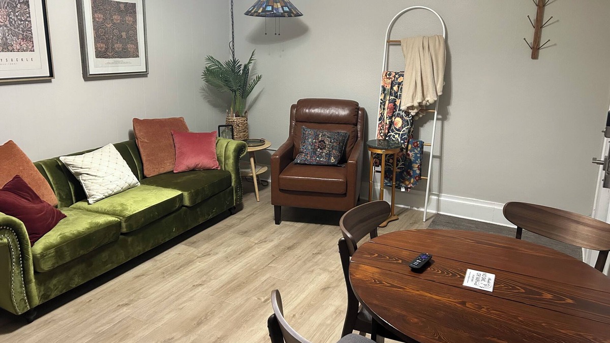 Boone Apartment | Cute downtown Boone apartment - arts and crafts style.