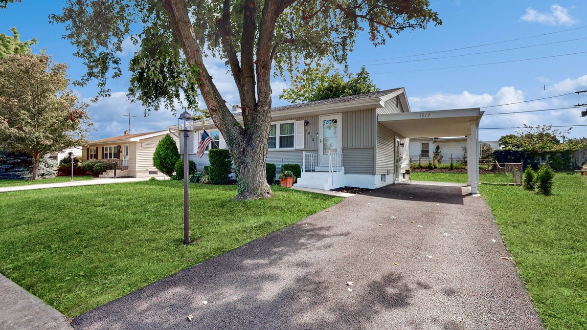 York House | Cute family home located in the perfect for exploring the area