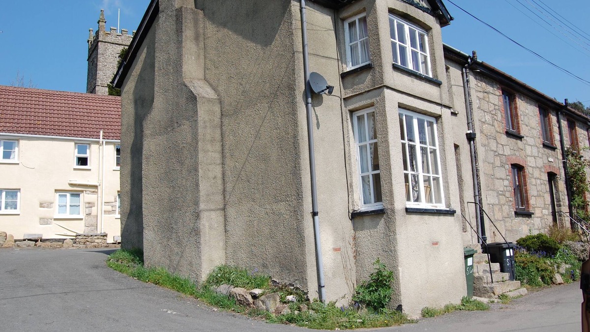 Bridford Cottage | Cute little cottage with open fires, great local scenery and a great pub nearby