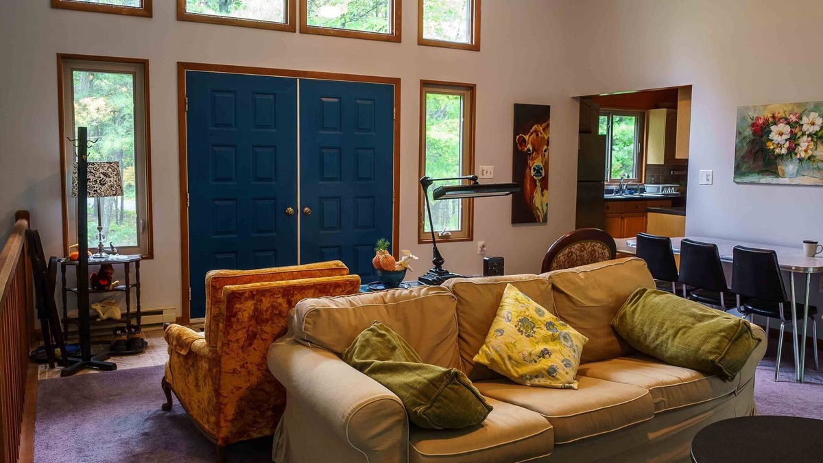 Aquashicola Cottage | Cute lodge in the woods near Jim Thorpe & Beltzville Lake