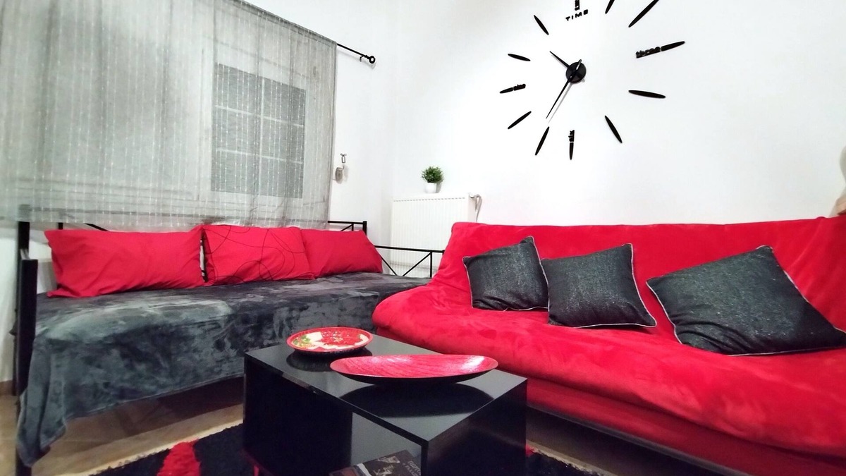 Itea House | Cute & luxury suite with patio, just few steps away from beach , nearby Delphi