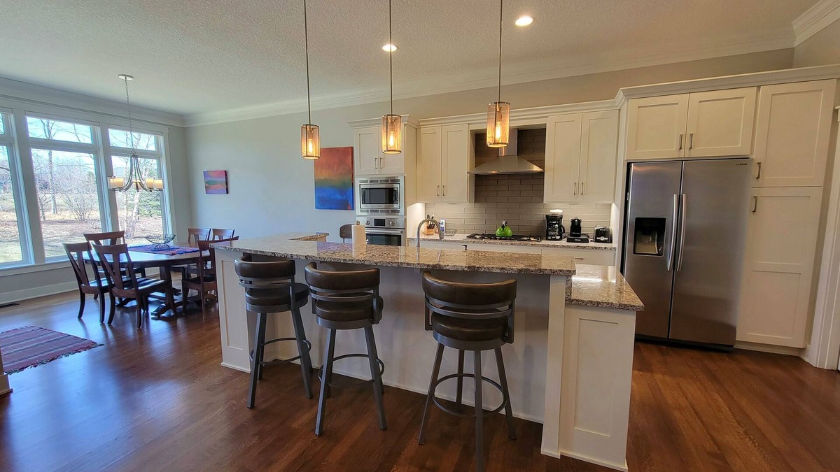Rochester House | Cuthbert Place/No Stairs, 2 bed, 2 bath, Pet Friendly, 2 mi to Mayo Clinic