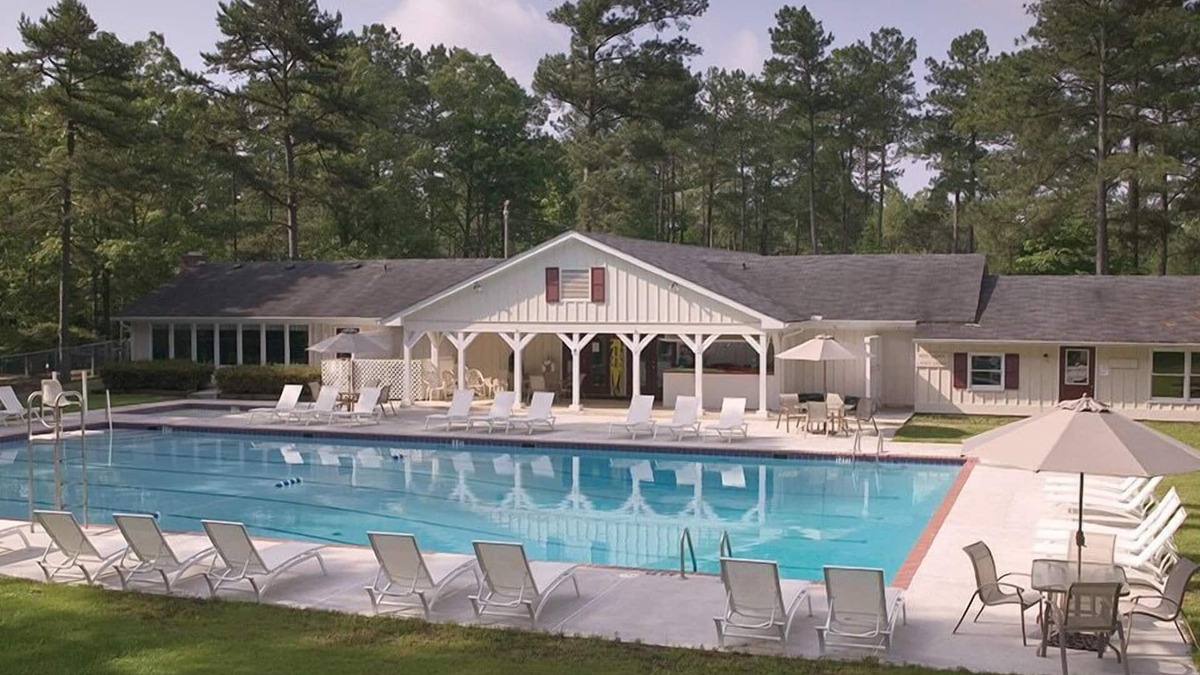 Villa Rica Condo | CW Villas at Fairfield |1BR/1BA King Balcony Suite