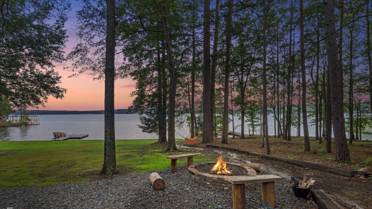 Homer Apartment | Cypress Bungalow on Lake Claiborne +RV pad