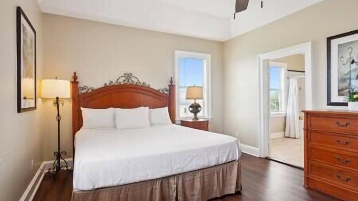 Lafitte Bed & Breakfast | Cypress Cottage St.1