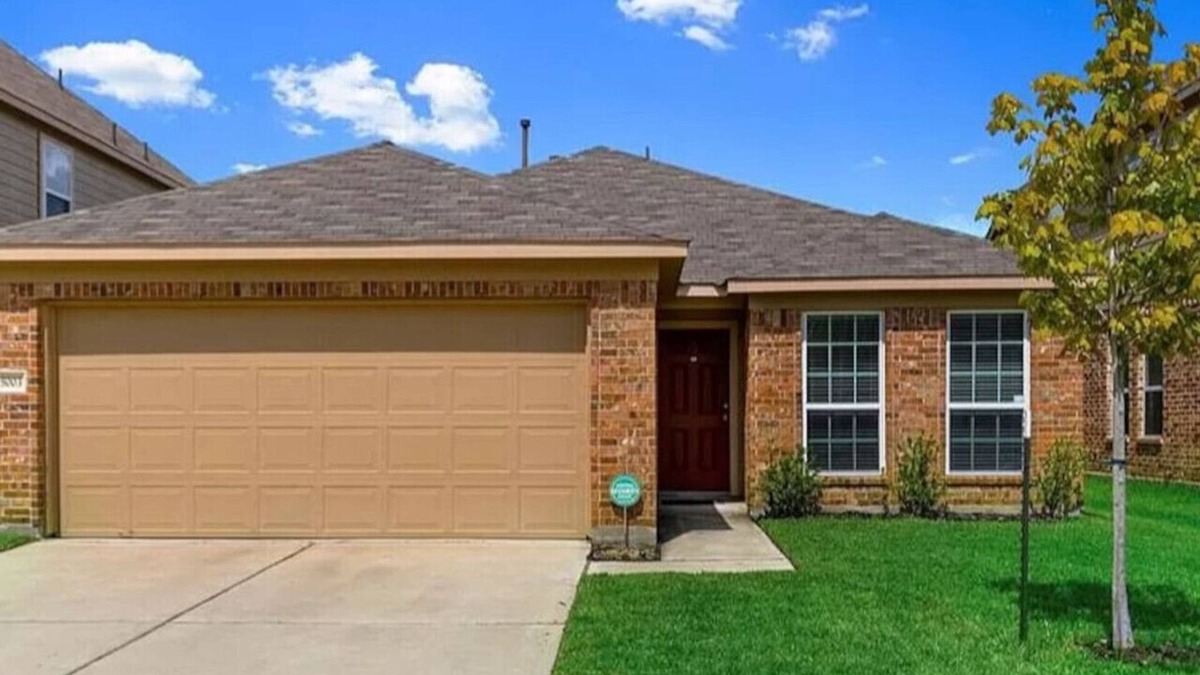 Cypress House | Cypress Fall Home: Fast Wi-Fi - Family Friendly