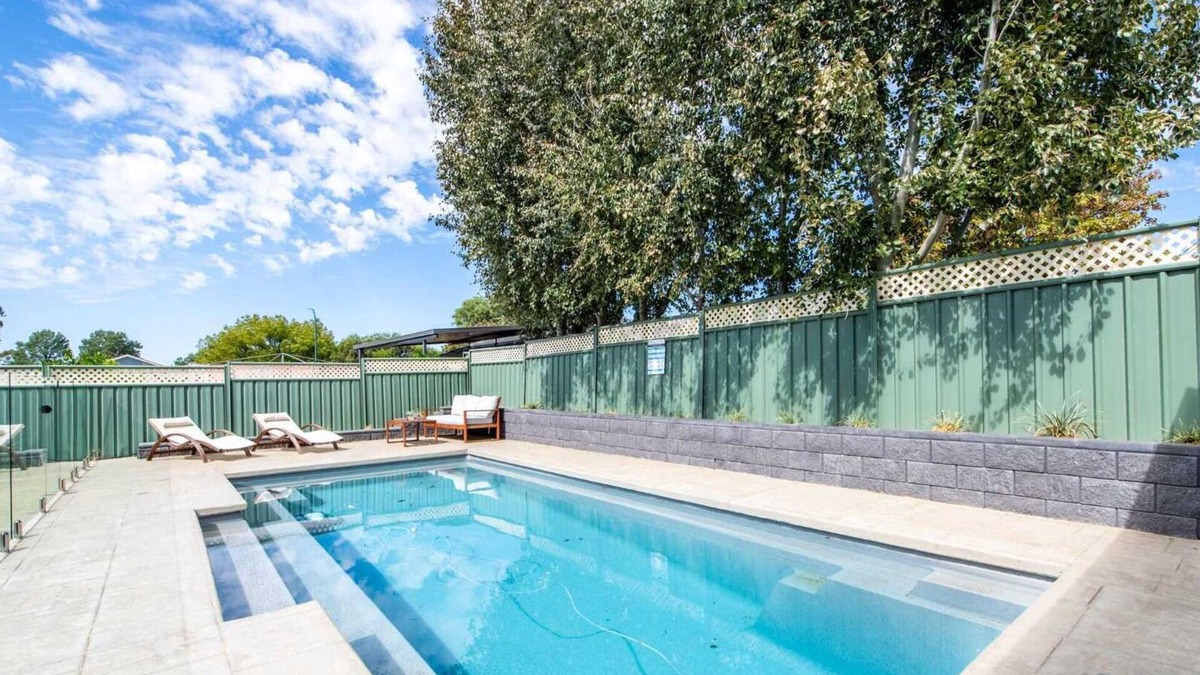 Dubbo House | Cypress Point - Pool Entertainer, Pets Allowed
