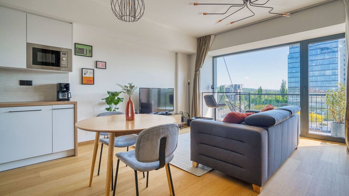 Holesovice Apartment | Czech TESLA apartement