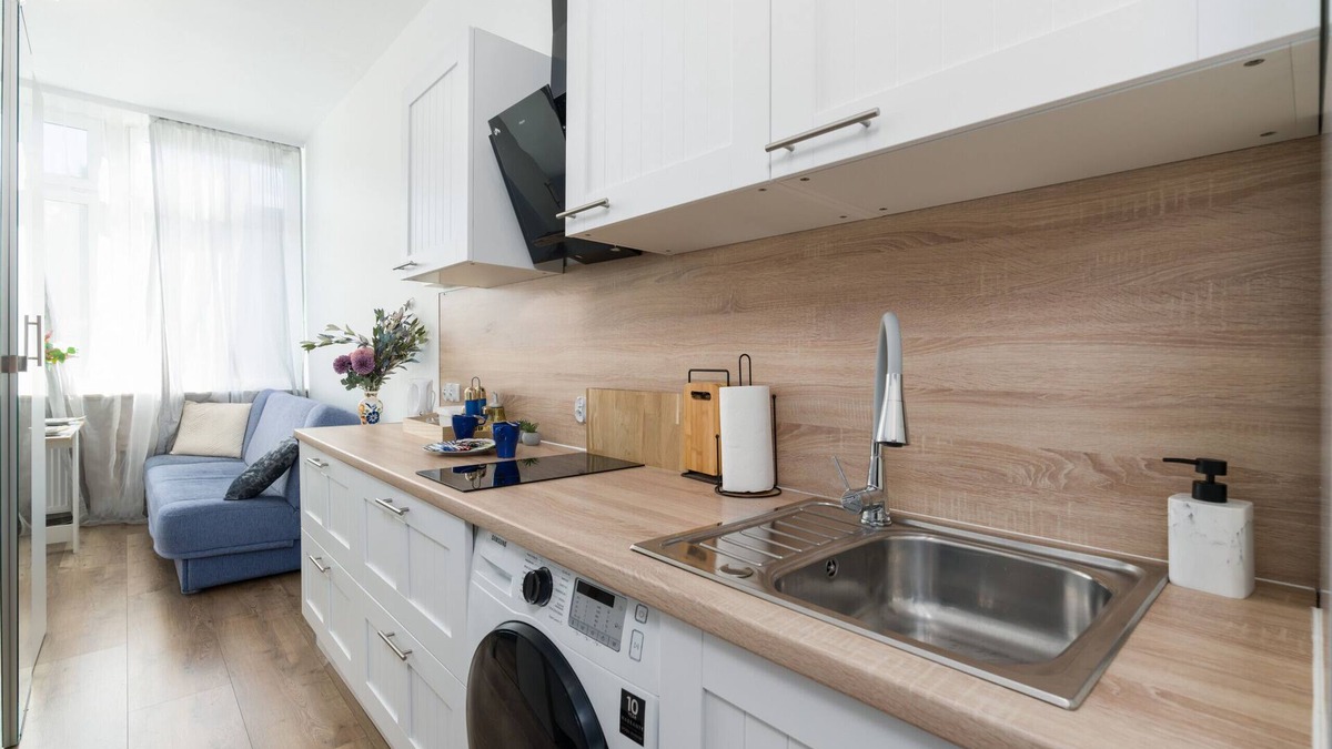 Grunwald Apartment | Czeremchowa Apartment Poznań by Renters
