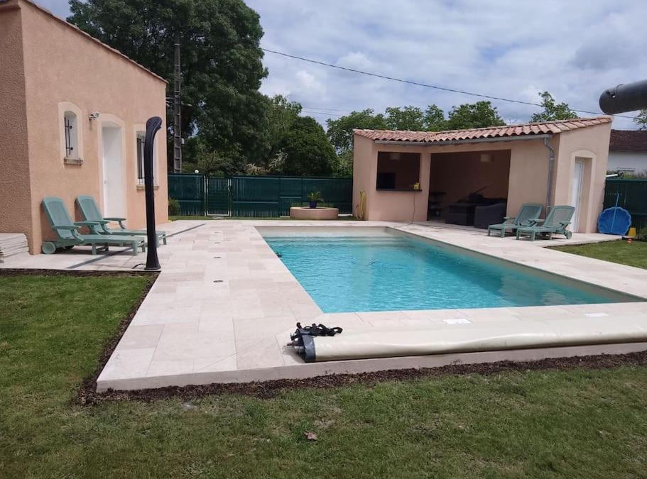 Saix House | Dépendance 2 personnes piscine