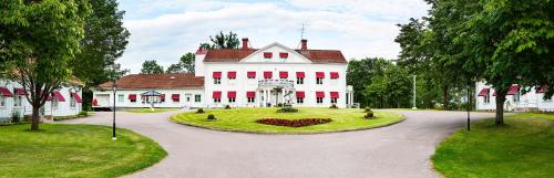 Forshaga Municipality Hotel | Dömle Herrgård Spa & Resort