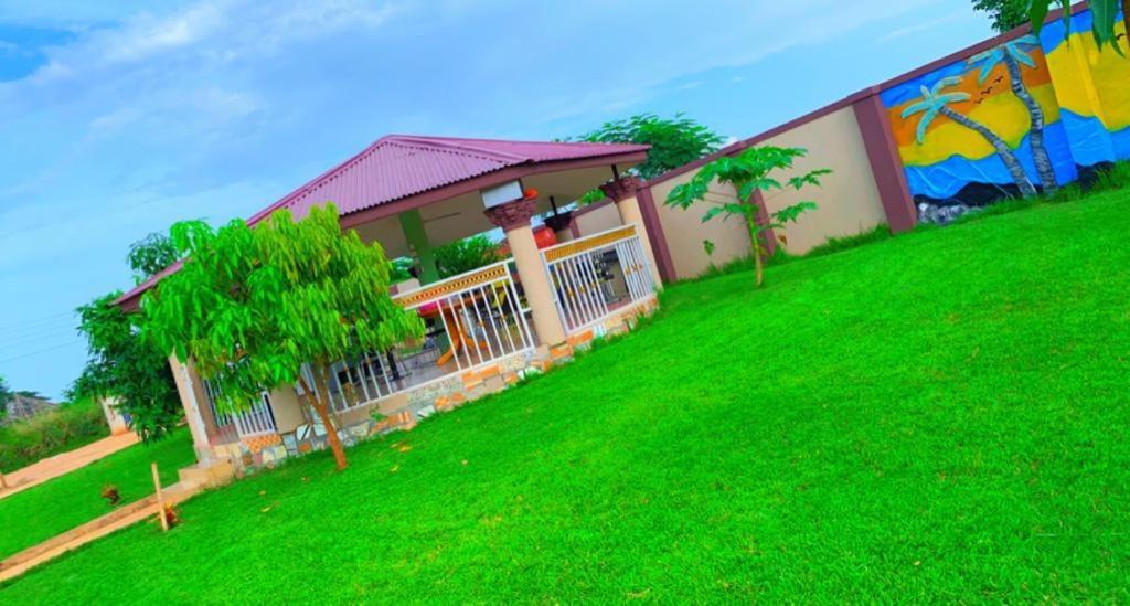 Hwidiem House | D-Adams Executive Lodge