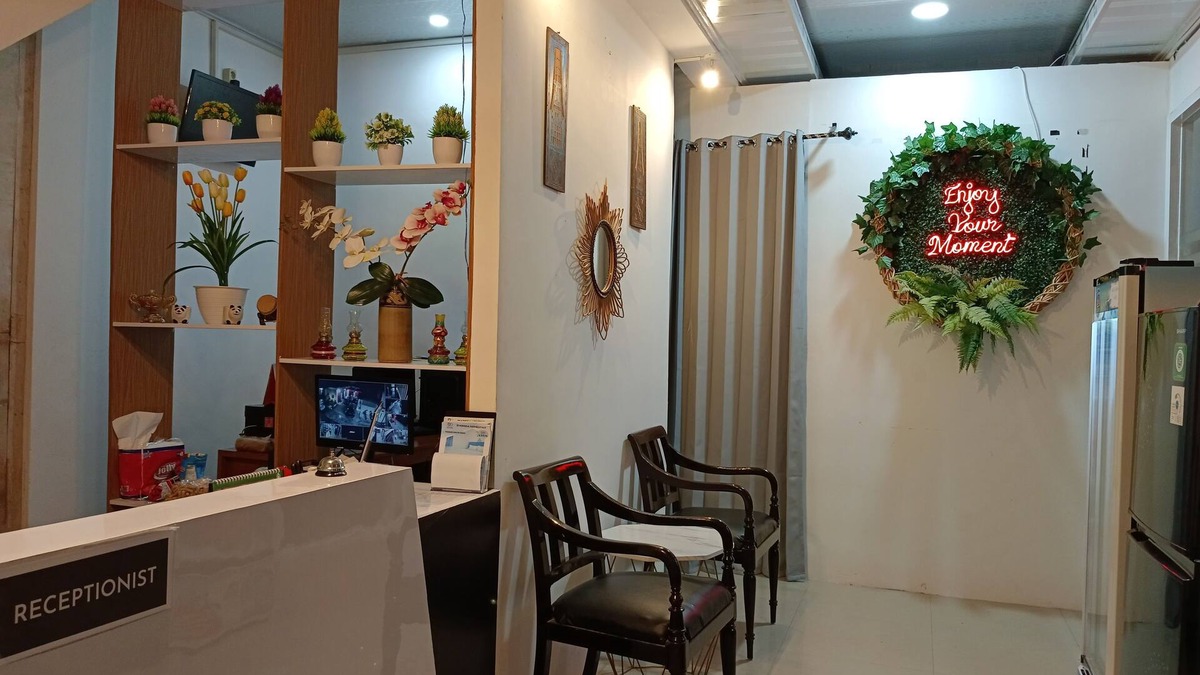 Jombang Hotel | D'Ariska Rooms Homestay