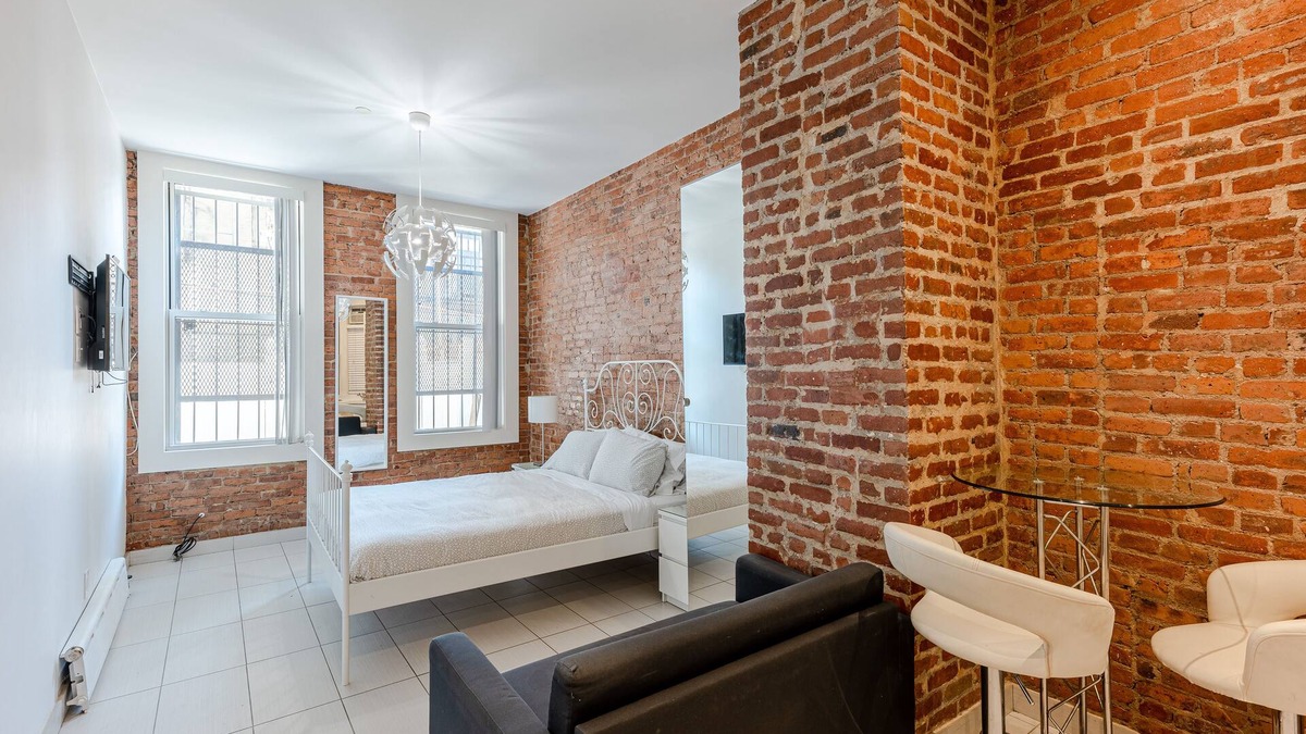 East Harlem Apartment | (D) Loft Studio Just Off Park Ave.