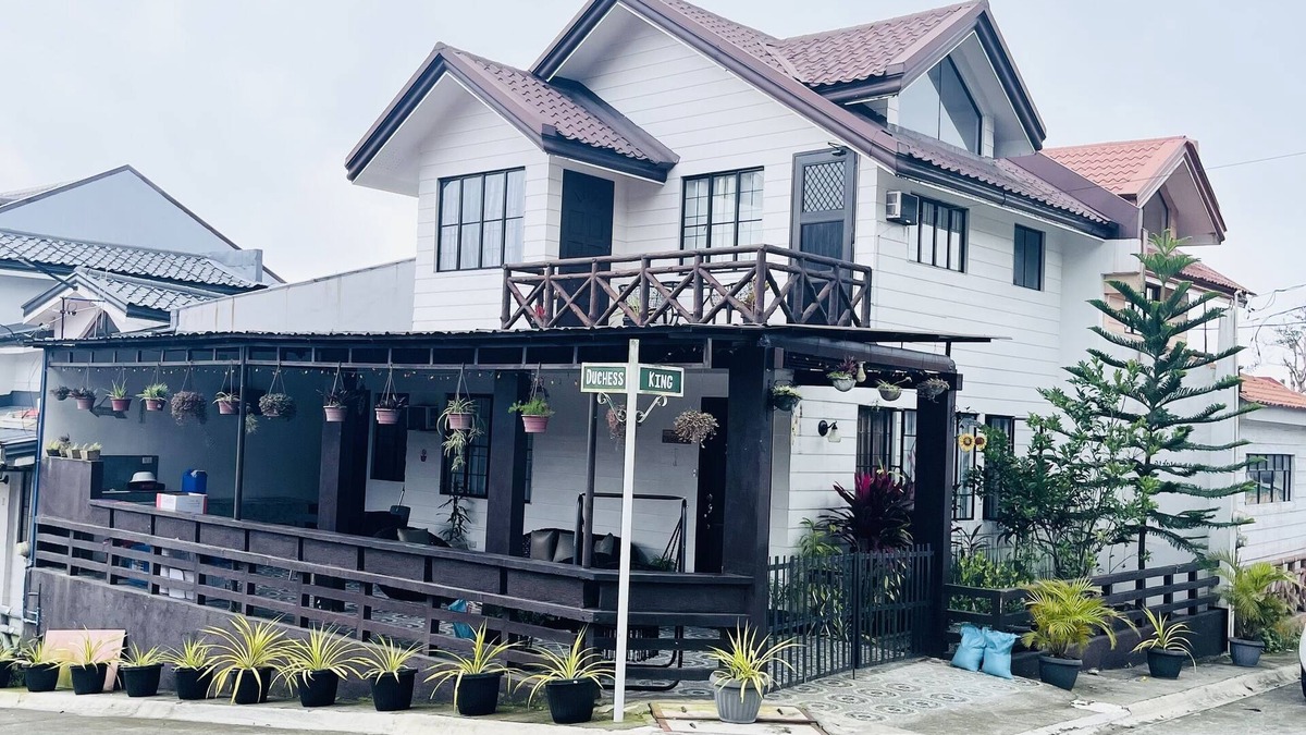 Alfonso House | D’Waldz Villa Tagaytay