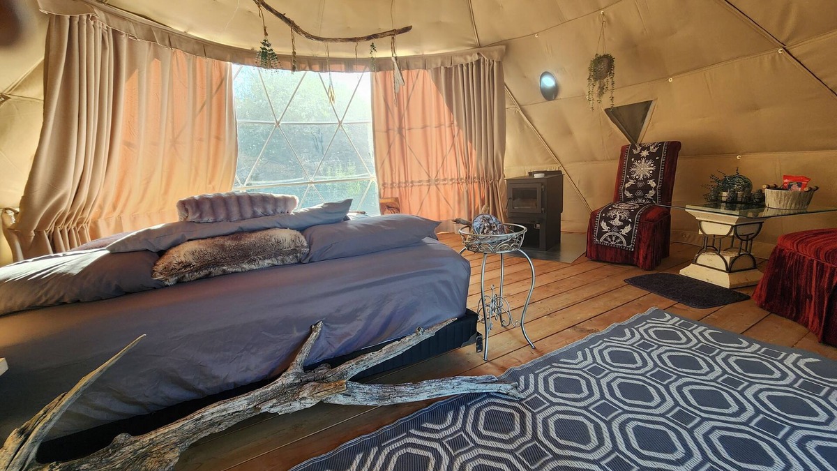 Rosedale Cabin | #D5 Nordic Nook Dome- 1 King Bed -No pets please