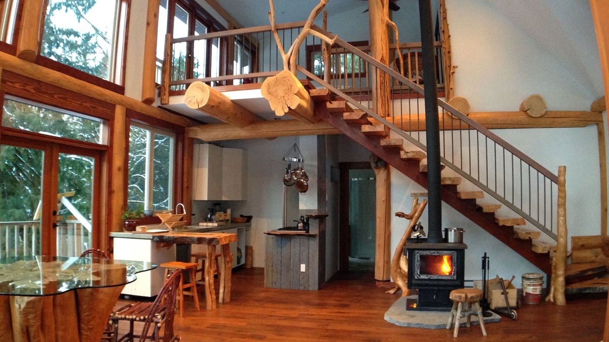 Upper Squamish House | Da cabane , incredible glacier view on private 5 acr.