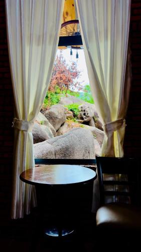Cam Ranh House | Da Let Homestay & Coffee
