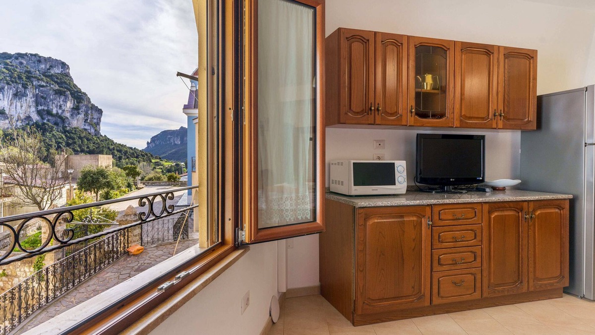 Ulassai Apartment | da Zia Vittoria - Two Bedroom Apartment, Sleeps 4