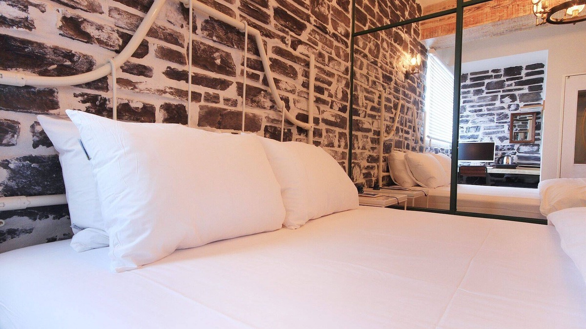 Bokhyeon-dong Hotel | Daegu Italian Summer
